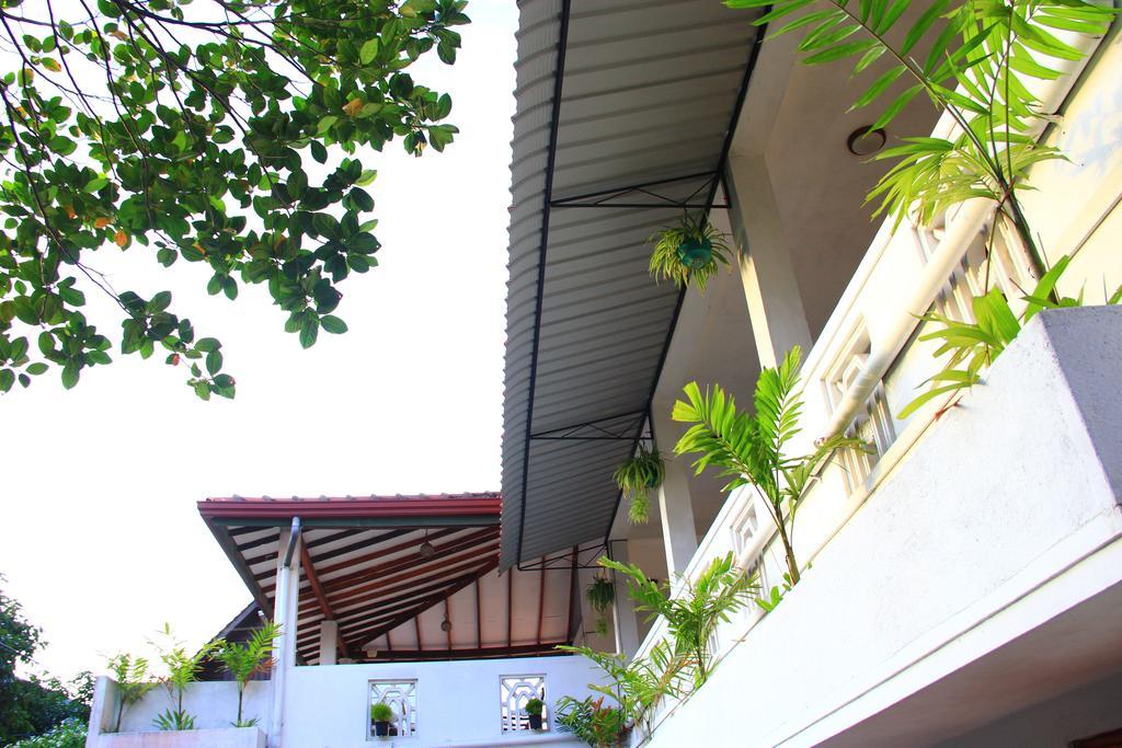 Shanith Guesthouse Negombo Ngoại thất bức ảnh