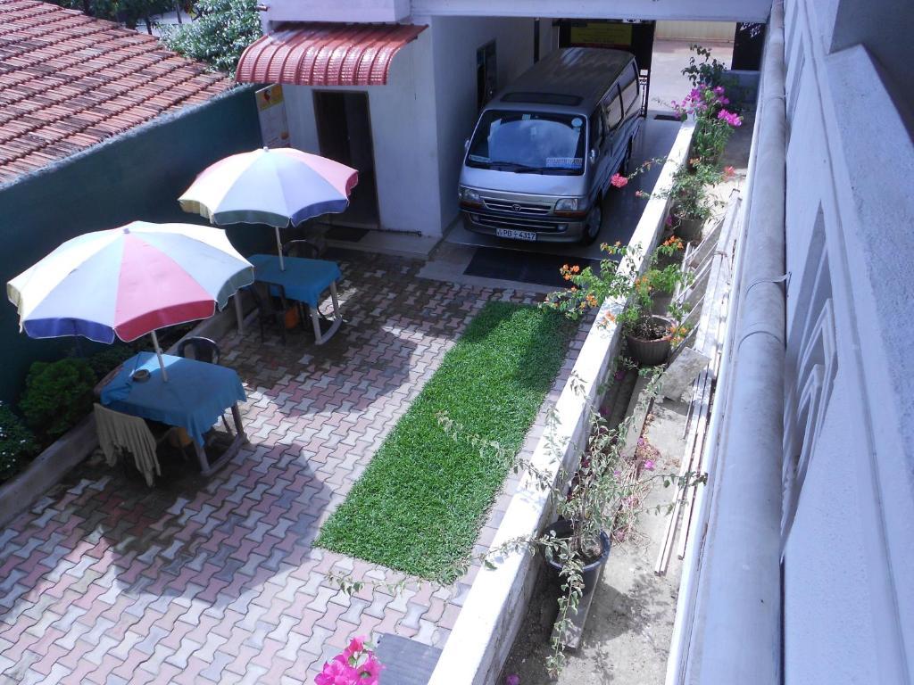 Shanith Guesthouse Negombo Ngoại thất bức ảnh
