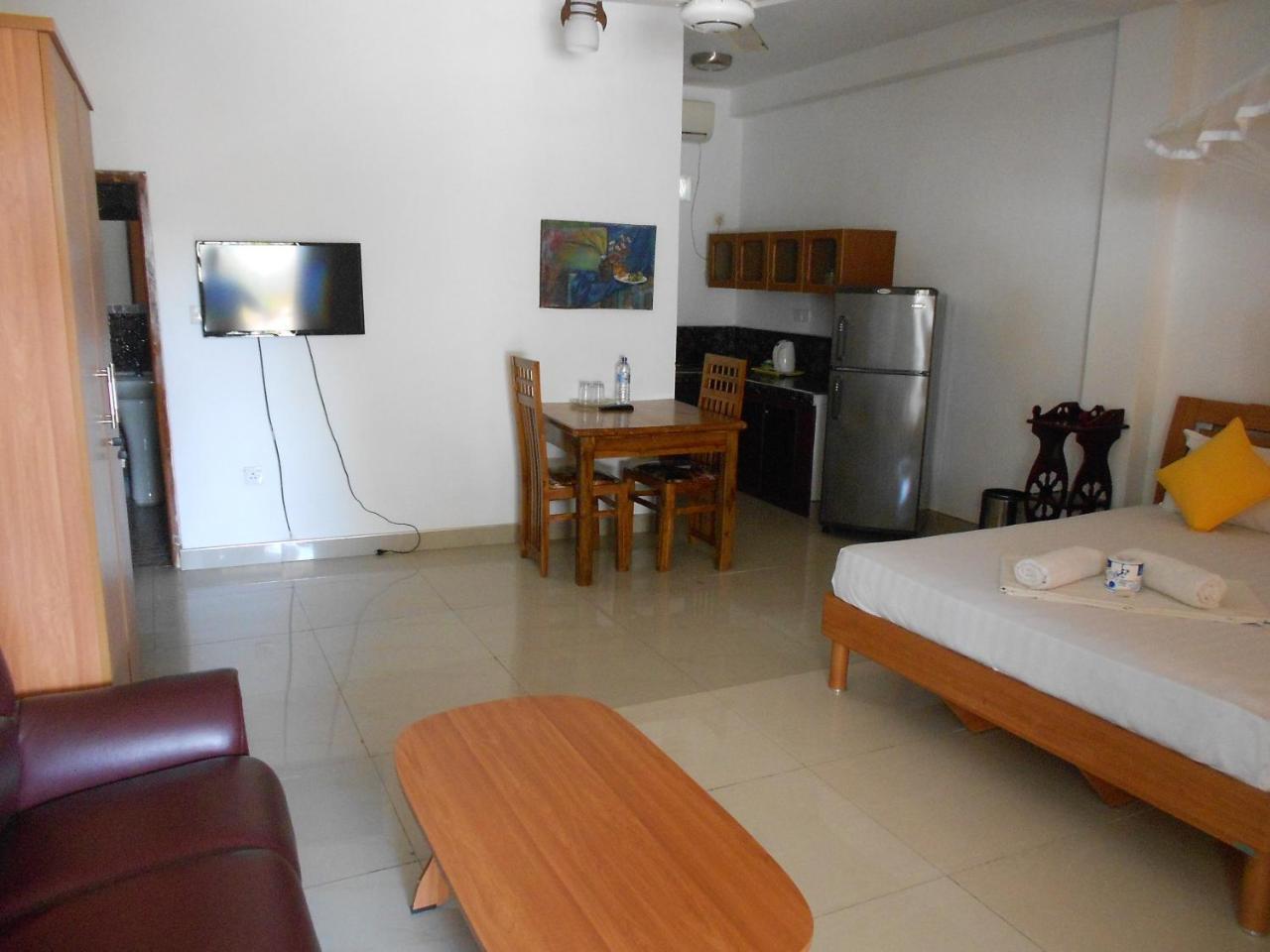 Shanith Guesthouse Negombo Ngoại thất bức ảnh